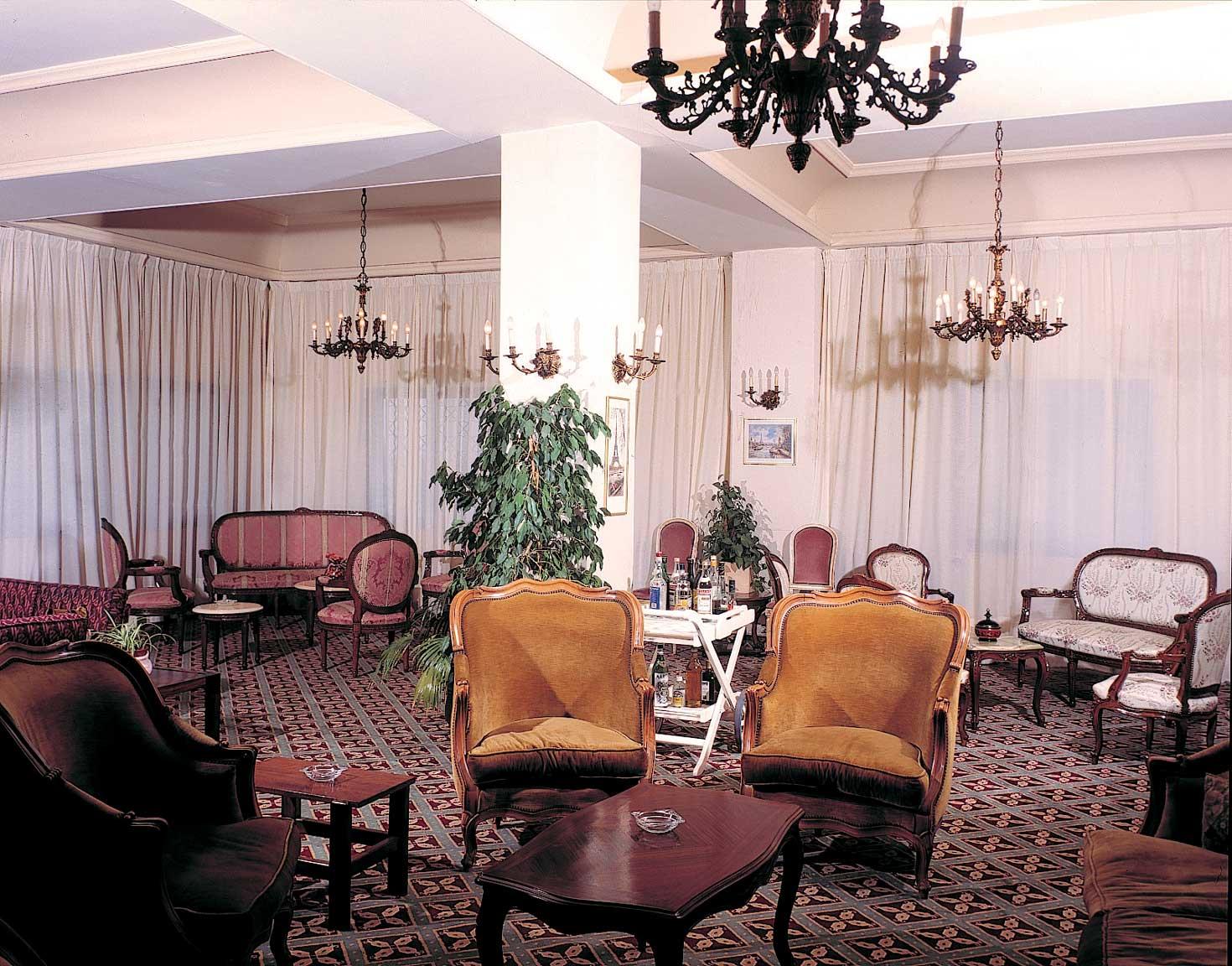 Le Crillon Hotel Brummana Exterior foto